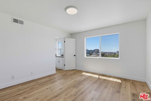 435 N Oakhurst Drive 1002, Beverly Hills, CA 90210
