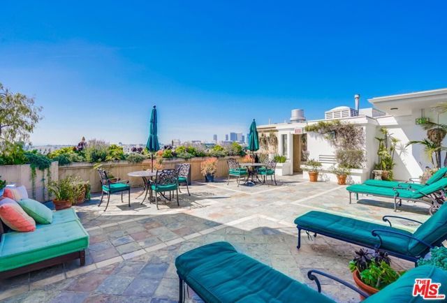 435 N Oakhurst Drive 1002, Beverly Hills, CA 90210