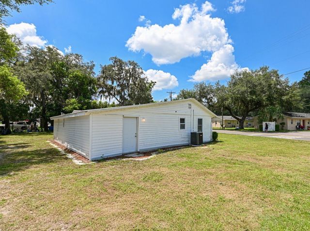 5620 1ST STREET, Zephyrhills, FL 33542