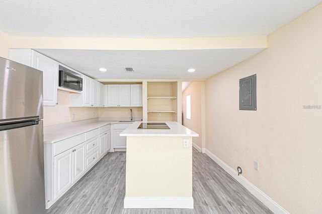 5620 1ST STREET, Zephyrhills, FL 33542