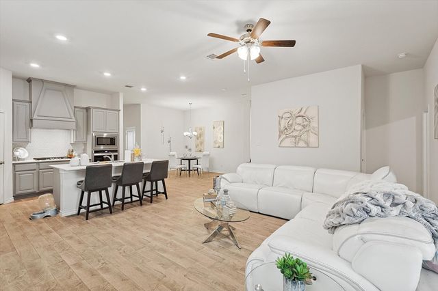 4106 Ellinger Drive, Forney, TX 75126