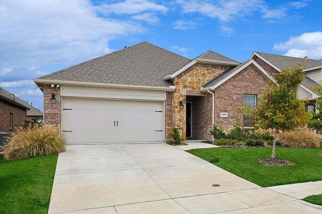 4106 Ellinger Drive, Forney, TX 75126