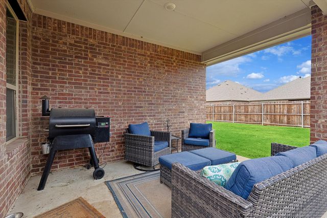 4106 Ellinger Drive, Forney, TX 75126