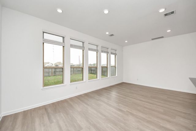 22658 Sutherland Bend Lane, Richmond, TX 77469