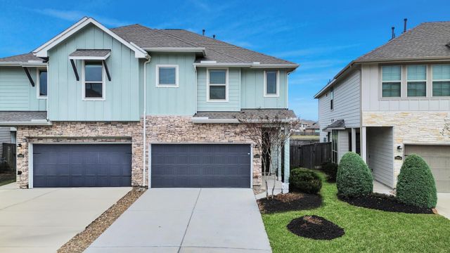 22658 Sutherland Bend Lane, Richmond, TX 77469