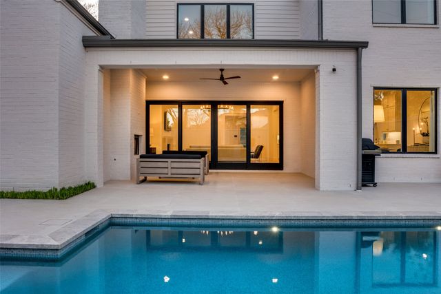 9562 Lakemont Drive, Dallas, TX 75220