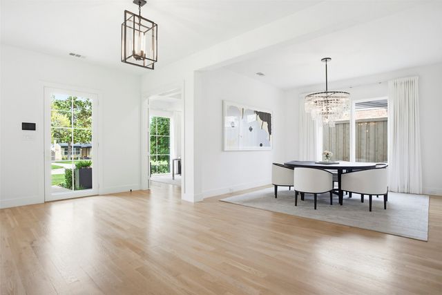 9562 Lakemont Drive, Dallas, TX 75220