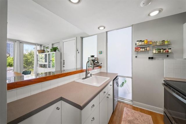 287 14th Street NW 13, Atlanta, GA 30318