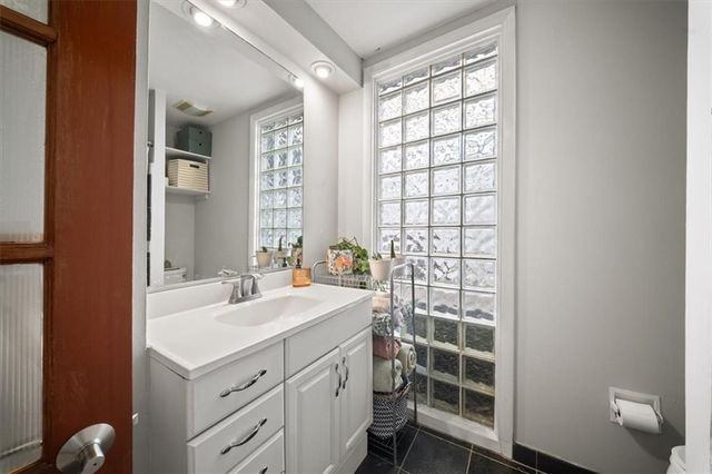 287 14th Street NW 13, Atlanta, GA 30318