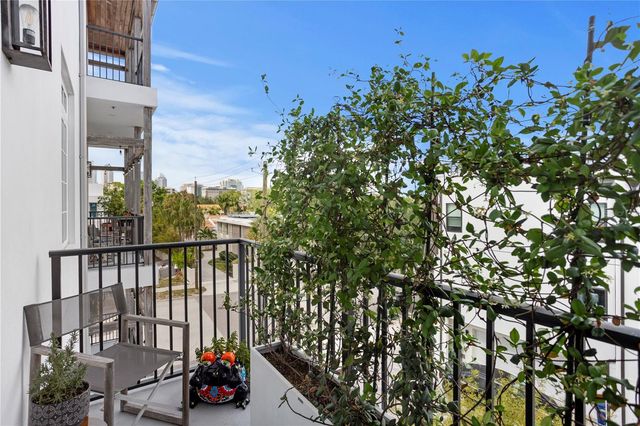 91 DAVIS BOULEVARD 303, Tampa, FL 33606