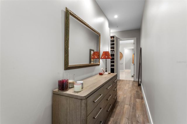 91 DAVIS BOULEVARD 303, Tampa, FL 33606