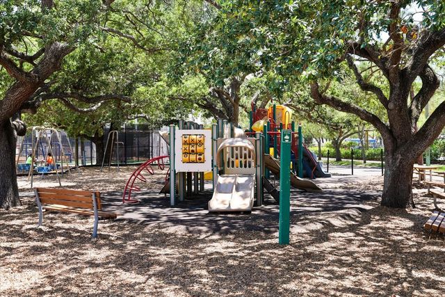 91 DAVIS BOULEVARD 303, Tampa, FL 33606