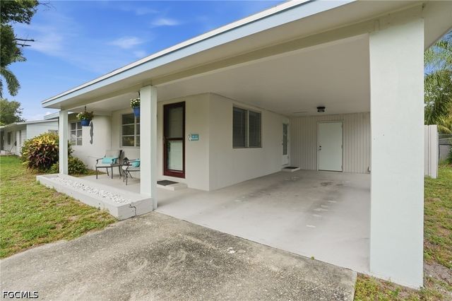 372 Altamont AVE, Fort Myers, FL 33905