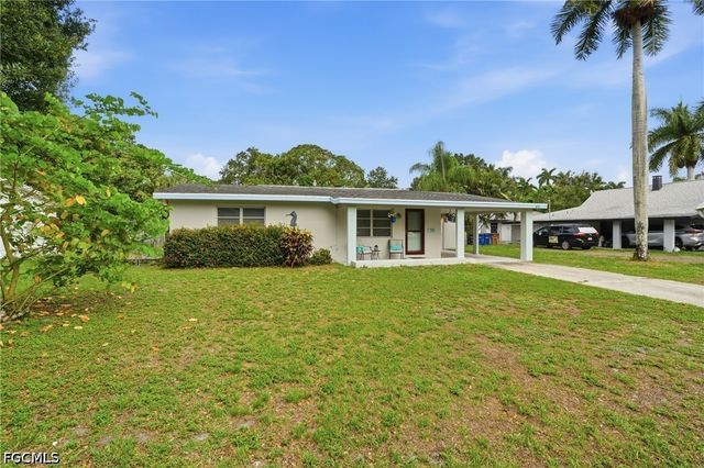 372 Altamont AVE, Fort Myers, FL 33905