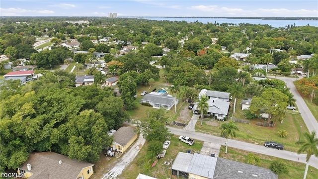 372 Altamont AVE, Fort Myers, FL 33905
