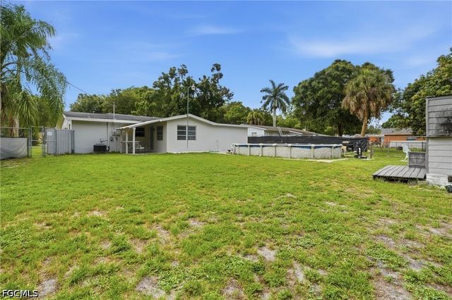 372 Altamont AVE, Fort Myers, FL 33905