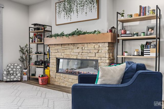 8818 Kenwick Street, Bakersfield, CA 93314