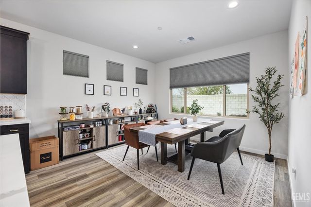 8818 Kenwick Street, Bakersfield, CA 93314