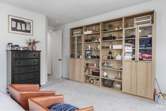 8818 Kenwick Street, Bakersfield, CA 93314