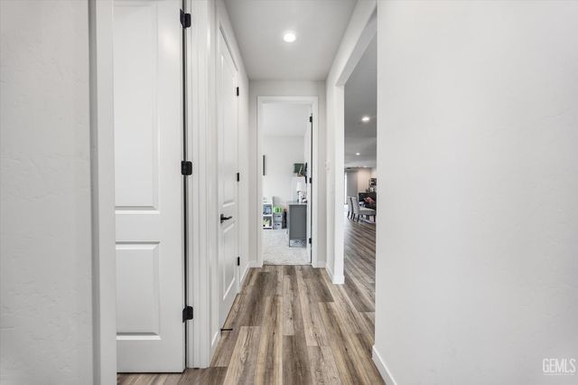 8818 Kenwick Street, Bakersfield, CA 93314