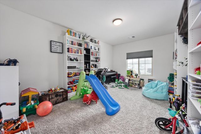 8818 Kenwick Street, Bakersfield, CA 93314