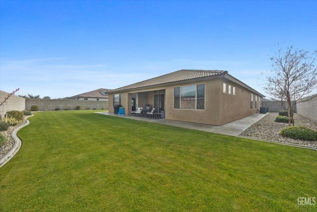 8818 Kenwick Street, Bakersfield, CA 93314