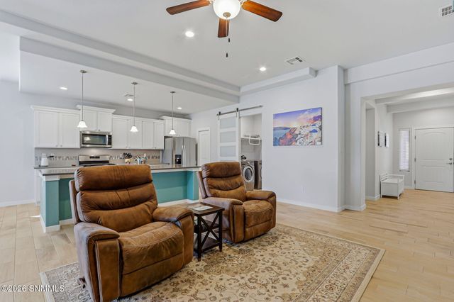 6114 Golden Echo Place, Las Cruces, NM 88012