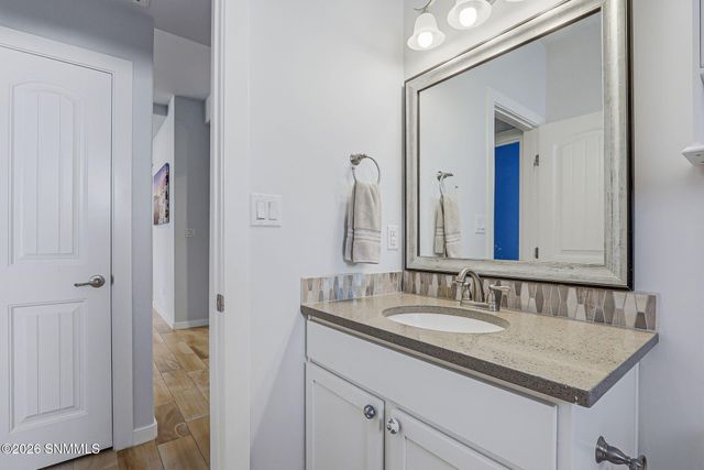 6114 Golden Echo Place, Las Cruces, NM 88012