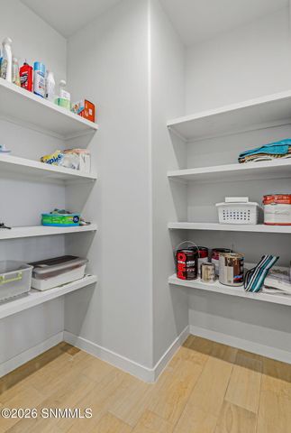 6114 Golden Echo Place, Las Cruces, NM 88012