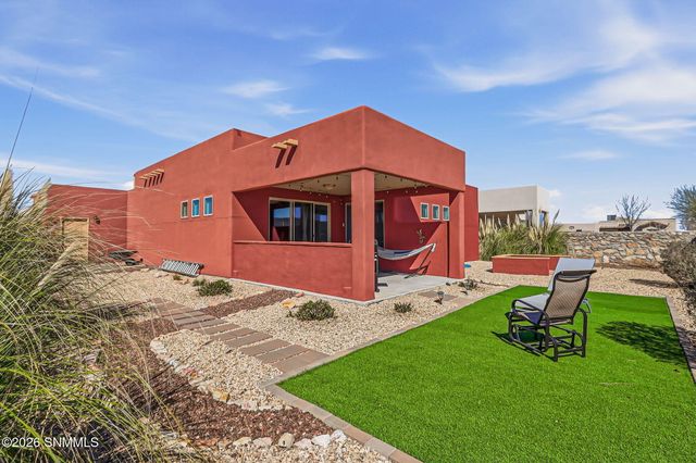 6114 Golden Echo Place, Las Cruces, NM 88012