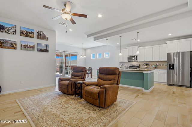 6114 Golden Echo Place, Las Cruces, NM 88012