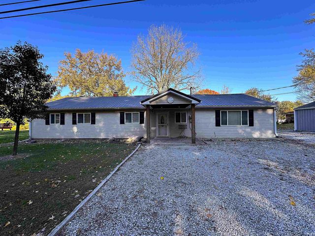 11044 N Landings Road, Monticello, IN 47960