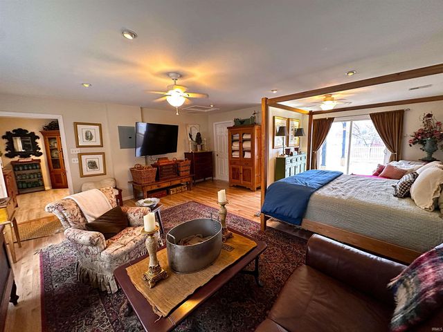 11044 N Landings Road, Monticello, IN 47960