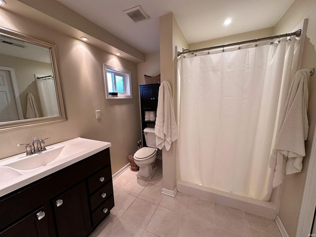 11044 N Landings Road, Monticello, IN 47960