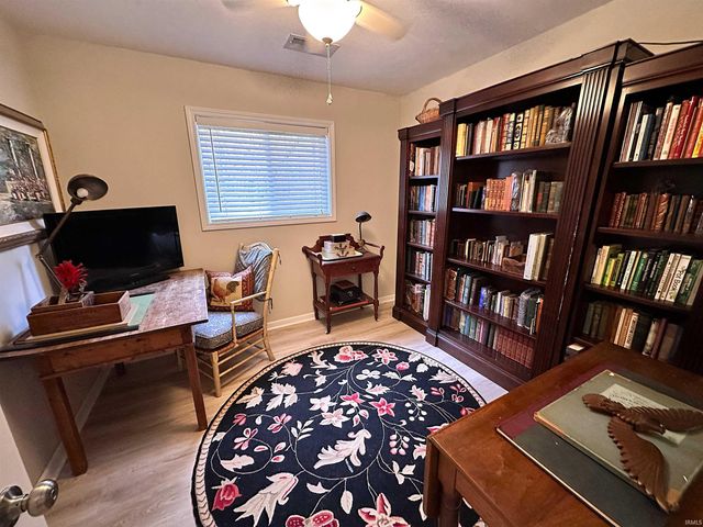 11044 N Landings Road, Monticello, IN 47960