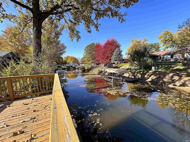 11044 N Landings Road, Monticello, IN 47960