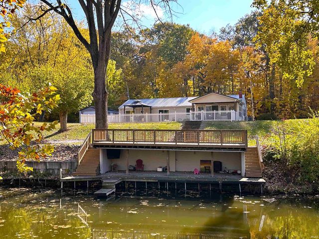 11044 N Landings Road, Monticello, IN 47960