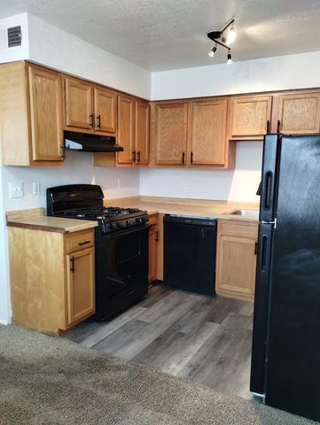 13200 Mountain Road Apt C, Albuquerque, NM 87112