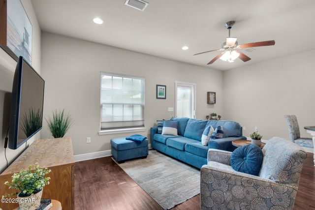 2065 Wilsons Plover Circle, Navarre, FL 32566