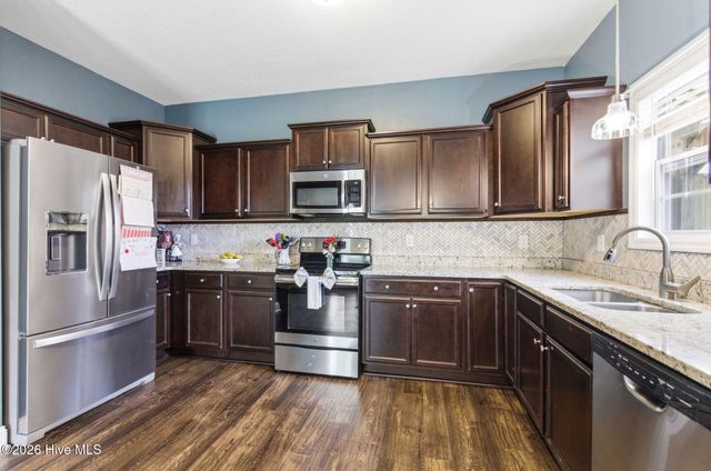 815 Tuscarora Trail, Jacksonville, NC 28546