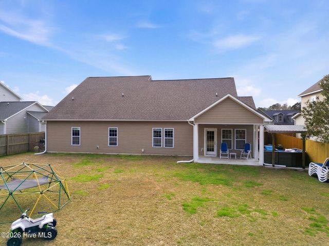 815 Tuscarora Trail, Jacksonville, NC 28546