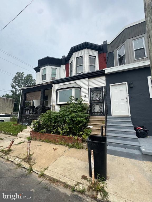 1203 S PEACH ST, Philadelphia, PA 19143