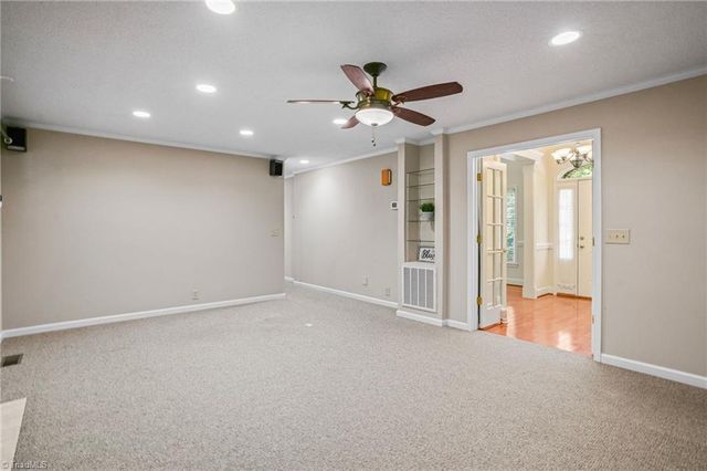 913 Colonial Heights, North Wilkesboro, NC 28659