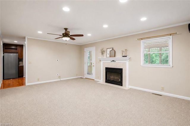 913 Colonial Heights, North Wilkesboro, NC 28659