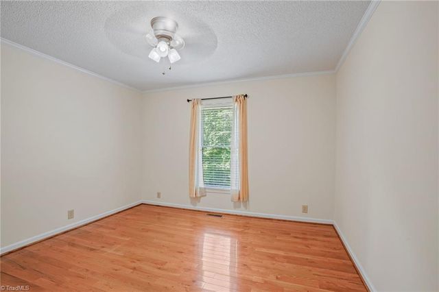 913 Colonial Heights, North Wilkesboro, NC 28659