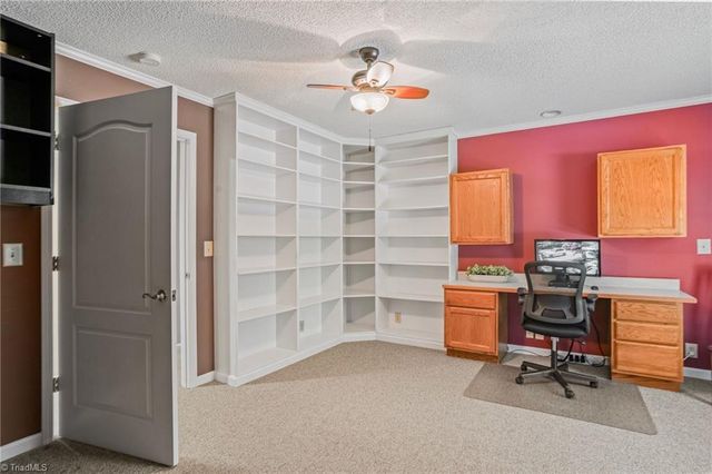 913 Colonial Heights, North Wilkesboro, NC 28659