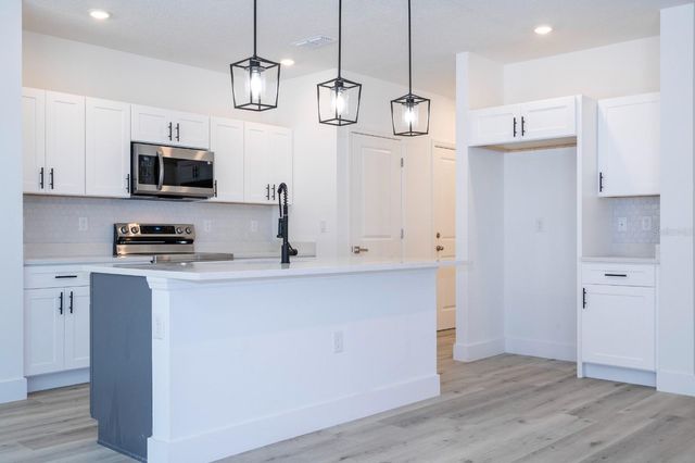 2660 BREWSTER ROAD, North Port, FL 34288