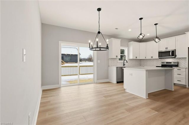 4381 Continental Drive, Pfafftown, NC 27040