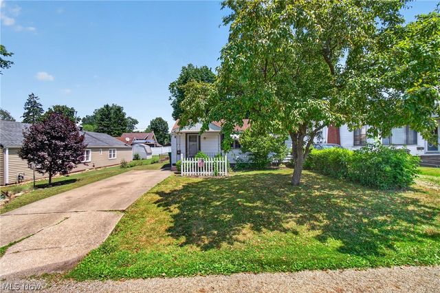 1208 Brooklyn Avenue, Canton, OH 44710