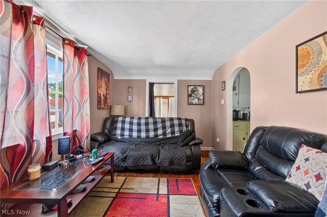1208 Brooklyn Avenue, Canton, OH 44710